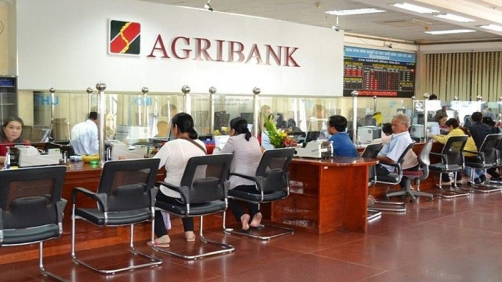 Thời gian làm việc ngân hàng Agribank