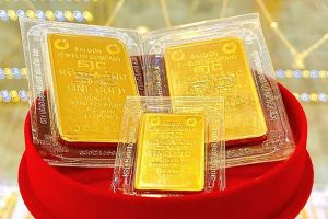 Read more about the article 1 Chỉ vàng bao nhiêu tiền, phân biệt các loại vàng
