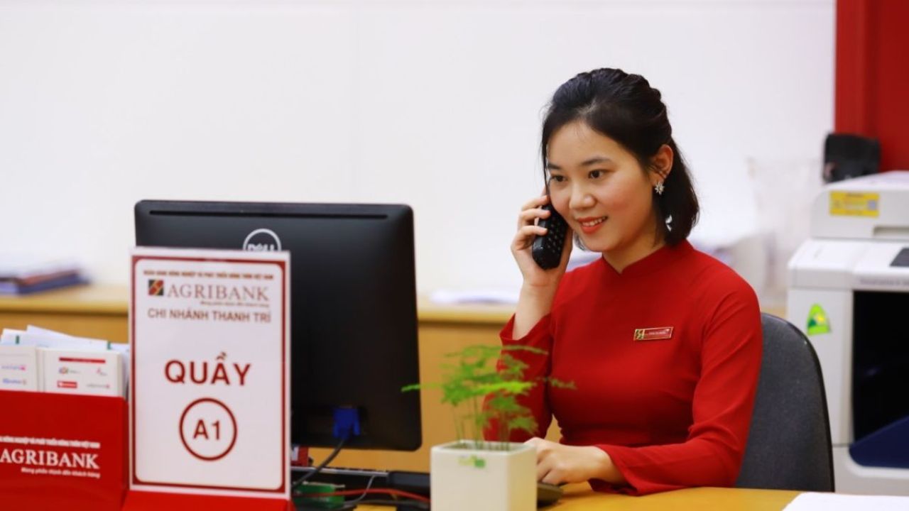 Read more about the article Tổng đài Agribank – Số hotline chăm sóc khách hàng của Agribank 24/24